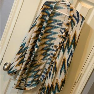 Cardigan beautiful bland of color